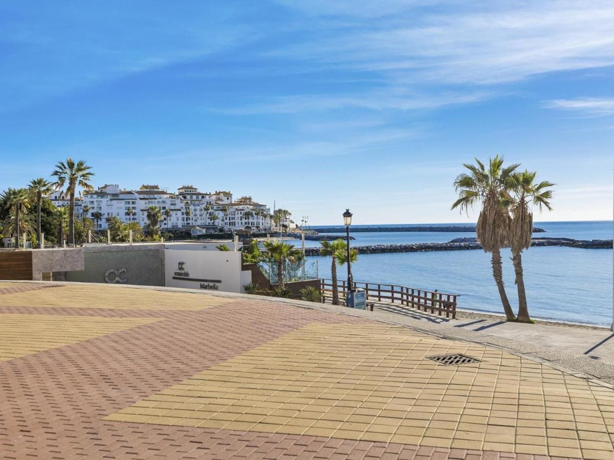 Junto Al Mar Ref 6 120 Marbella